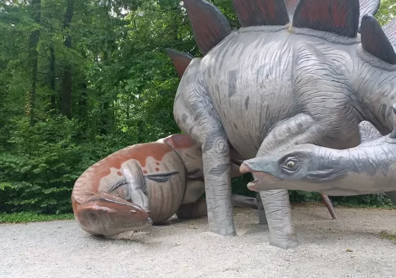 Saurierpark - Stegosaurus