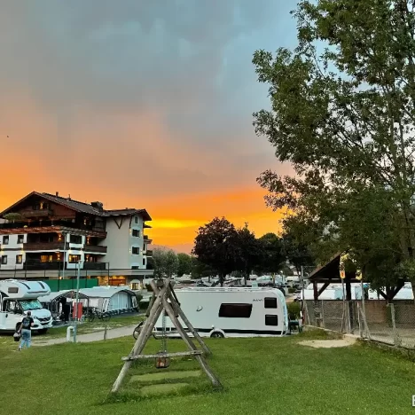 Zillertal Arena: pohádkový hrad Fichtenschloss a koupání