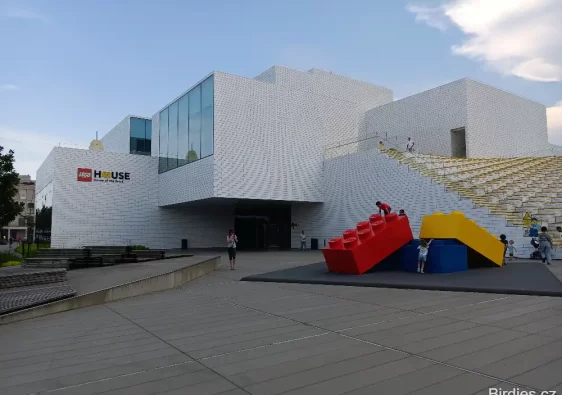 Lego House